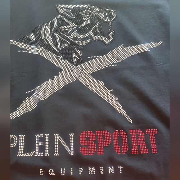 Awesome t-shirt - Picture 3 of 5